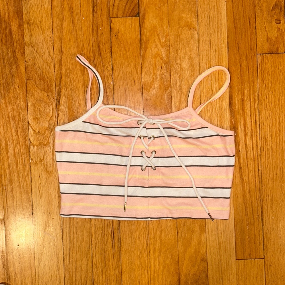 Striped tie up tank